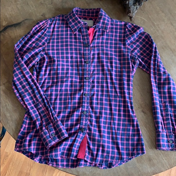 Banana Republic Tops - Banana Republic soft wash plaid cotton shirt XS